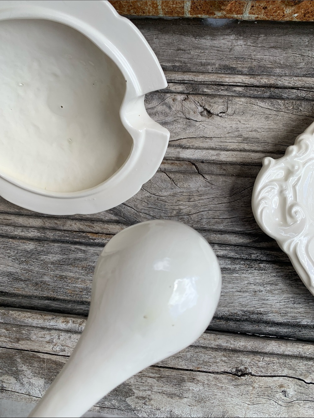 Vintage White Porcelain Covered Tureen with Ladle and Underplate - Picture 11 of 16